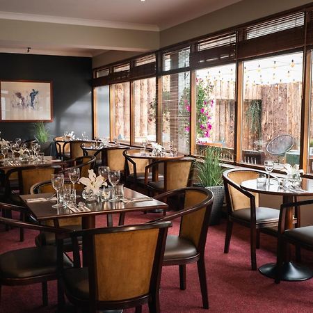Downhill Inn Баллина Экстерьер фото