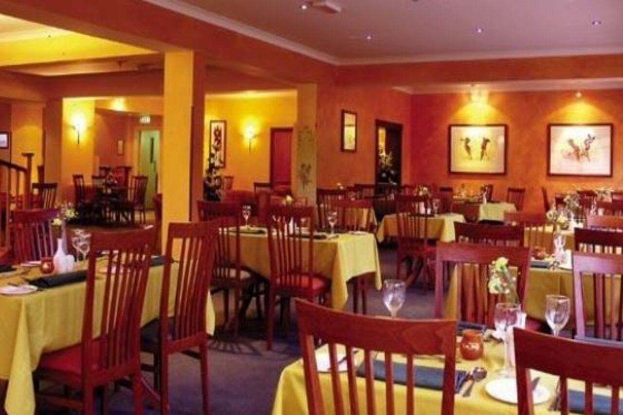 Downhill Inn Баллина Экстерьер фото
